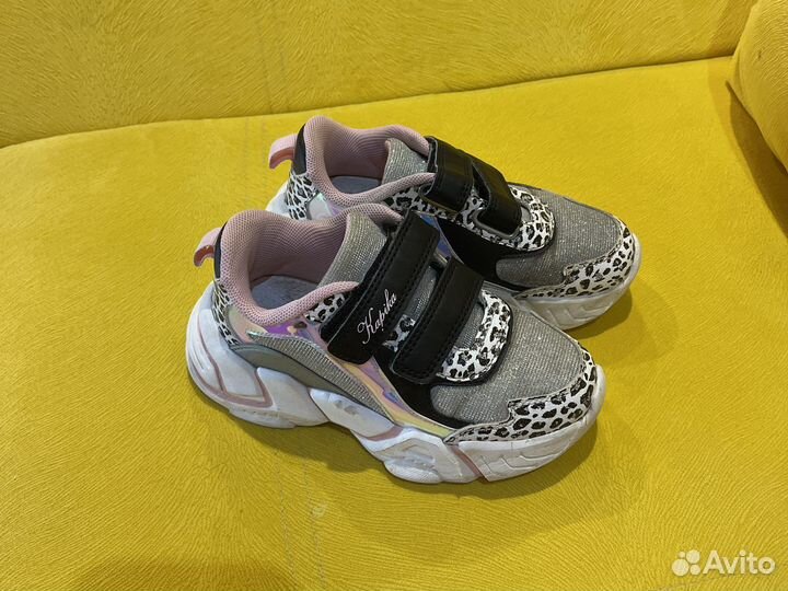 Кроссовки детские для девочек 28 размер