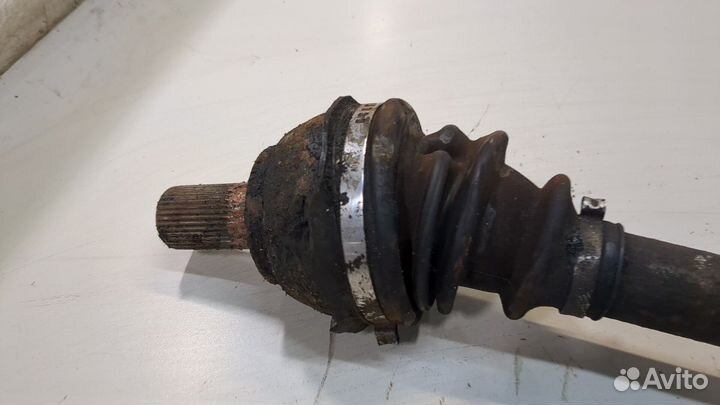 Полуось правая передняя Ford Focus 2, 2010