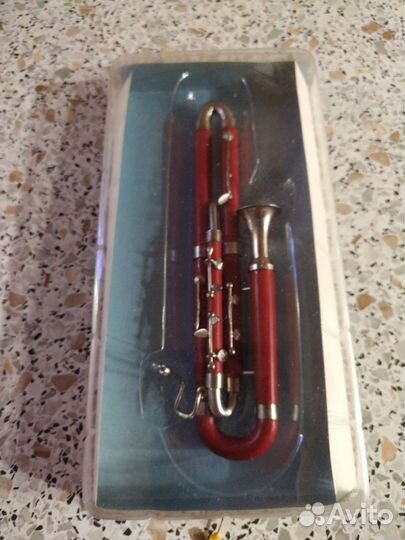 Миниатюрные музыкальные инструменты