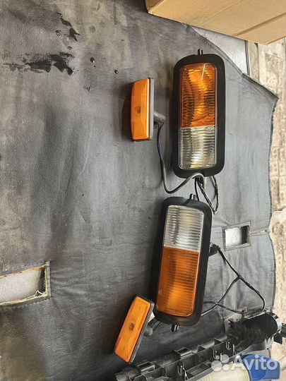 Поворотники ваз 2121 Ниву в сборе