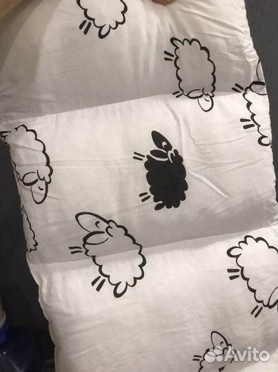 Бортики в дет кроватку 120/60+подушка и клеенка