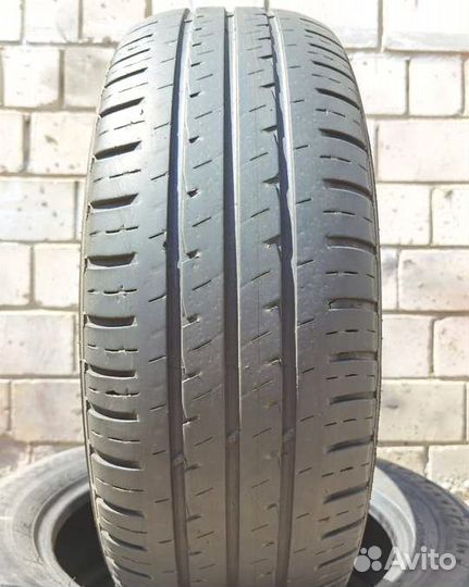 Hankook Vantra LT RA18 215/65 R17 104T