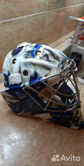 Шлем вратарский новый профессиональный