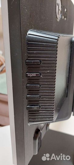 Монитор LG flatron L1752HQ-SF