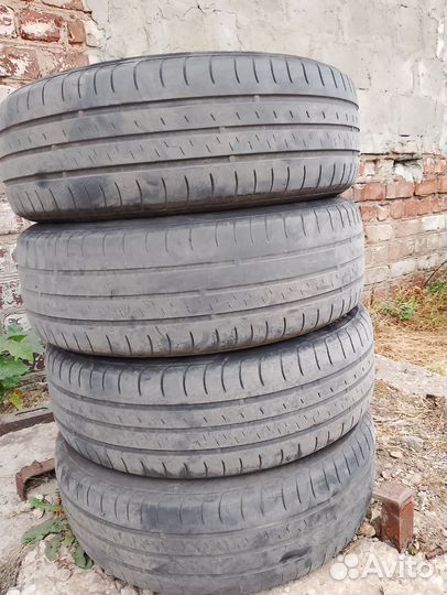 Kumho 722 185/65 R15