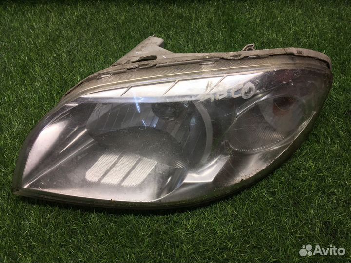 Фара левая Chevrolet Aveo T250
