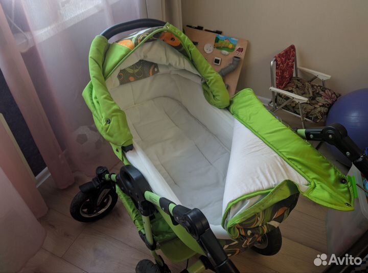 Коляска детская