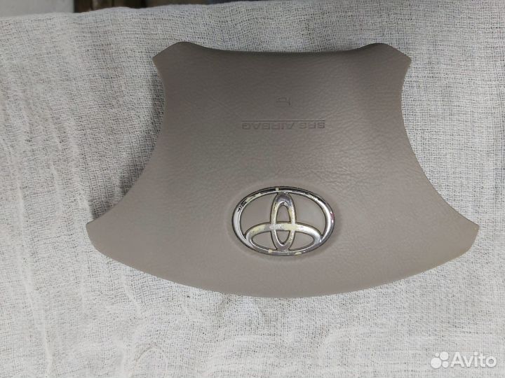 Крышка подушки безопасности