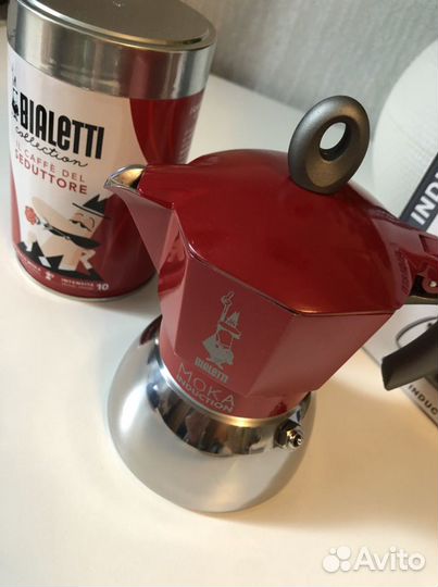 Гейзерная кофеварка Bialetti induction red