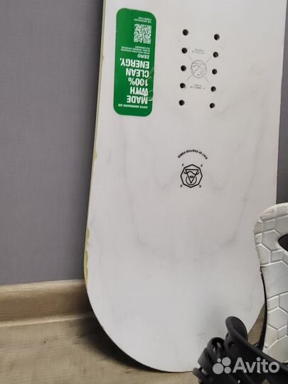 Детский сноуборд+крепления+ботинки