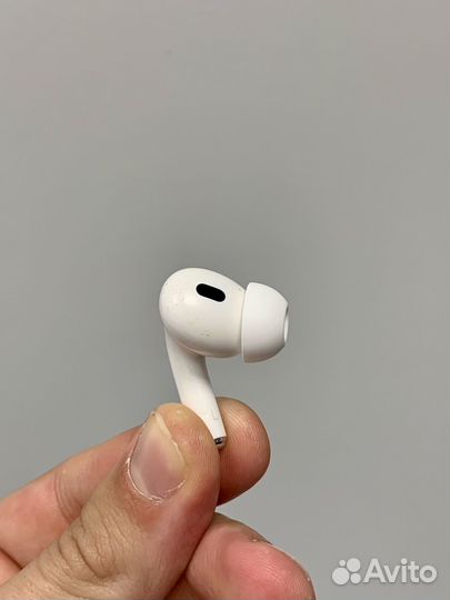 Левый AirPods Pro 2 оригинал (описание)