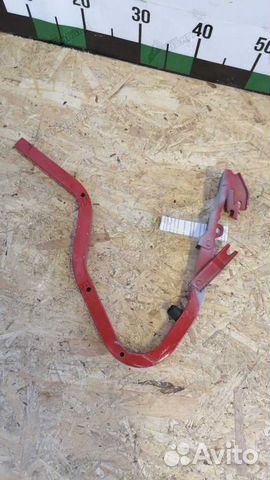 Петля крышки багажника левая Hyundai Lantra 95-00