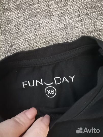 Лонгслив черный женский, размер XS