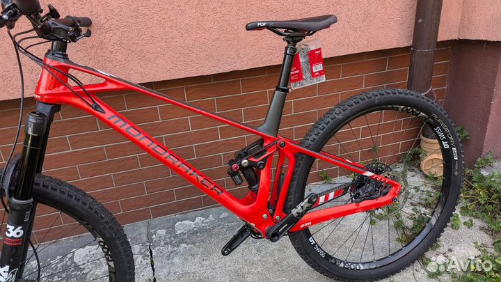 Mondraker Foxy Carbon R 29” 2020