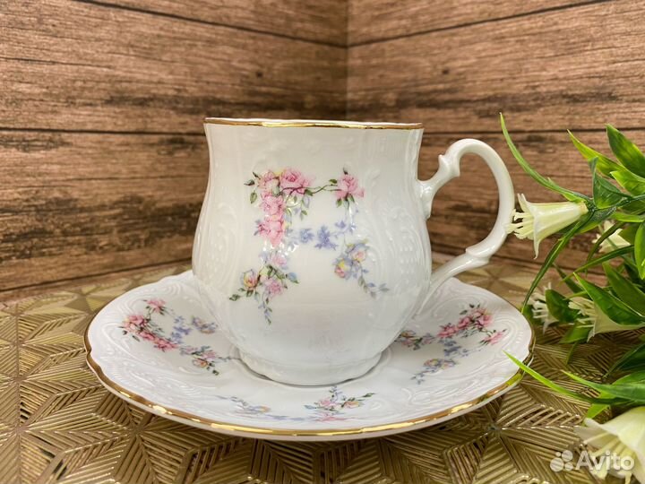 Чашка с блюдцем 