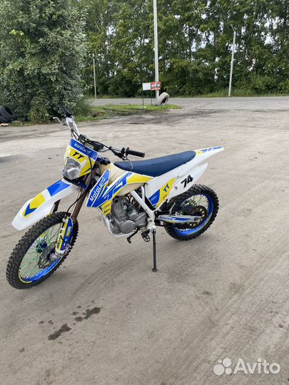 Motoland tt 300