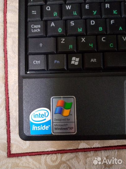 Нетбук asus