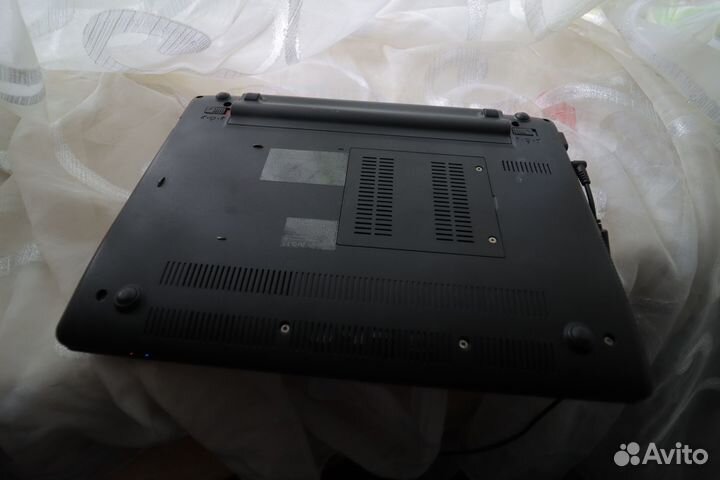 Нетбук Asus 1201HA