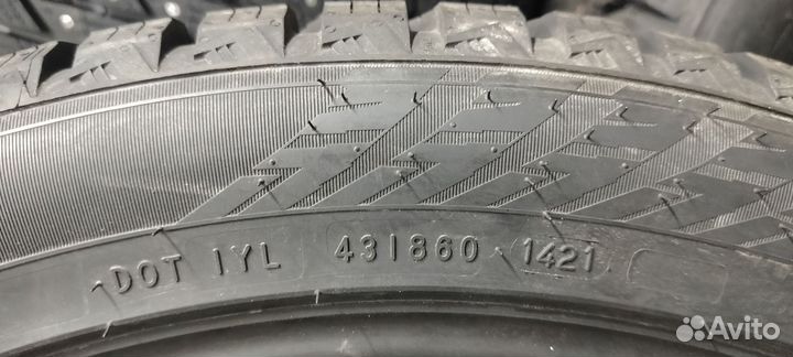 Nokian Tyres Hakkapeliitta 10p SUV 285/40 R22