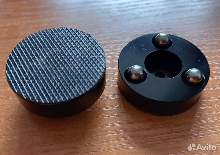 Антивибрационные ножки (4 шт) black