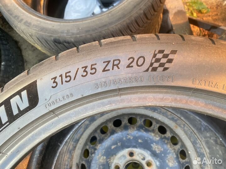 Michelin Pilot Sport 4 315/35 R20