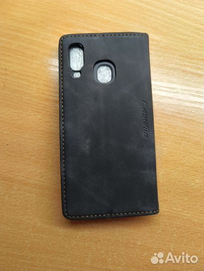 Чехол-книжку для телефона Samsung Galaxy А40
