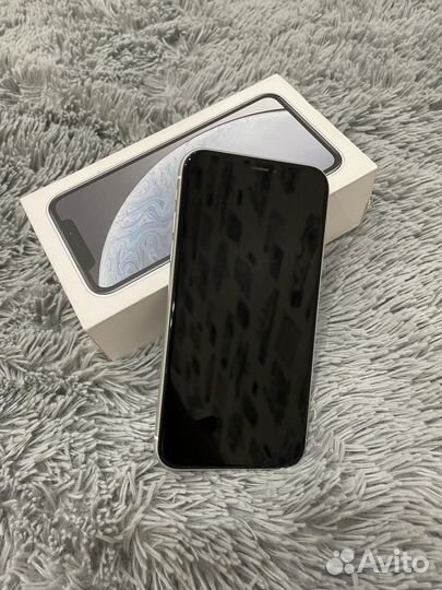 iPhone Xr, 128 ГБ