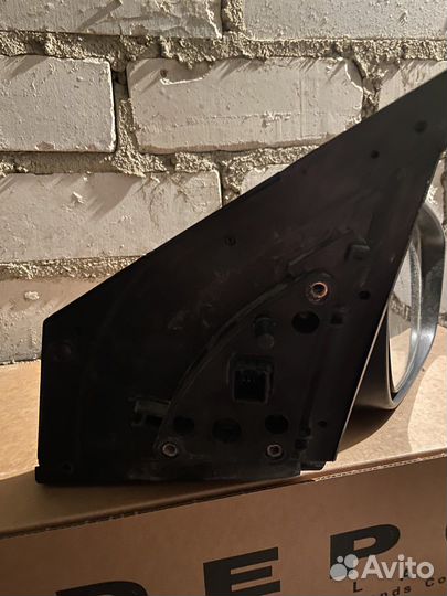 Боковое зеркало на hyundai solaris 1