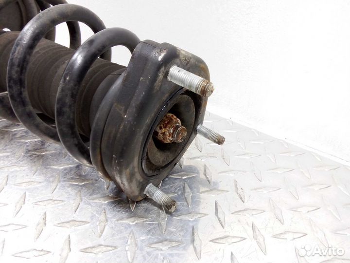 Амортизатор задний L Lexus RX 2 XU30