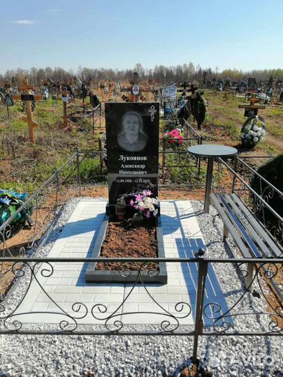 Изготовление памятников и оградок