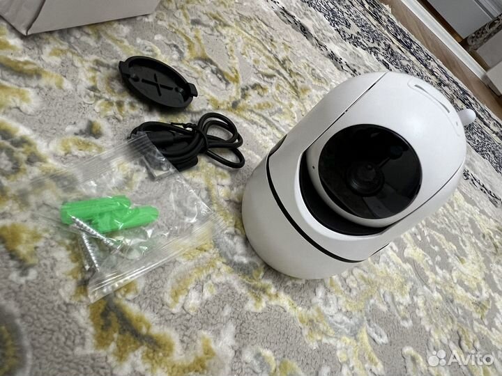 Камера видеонаблюдения купольная