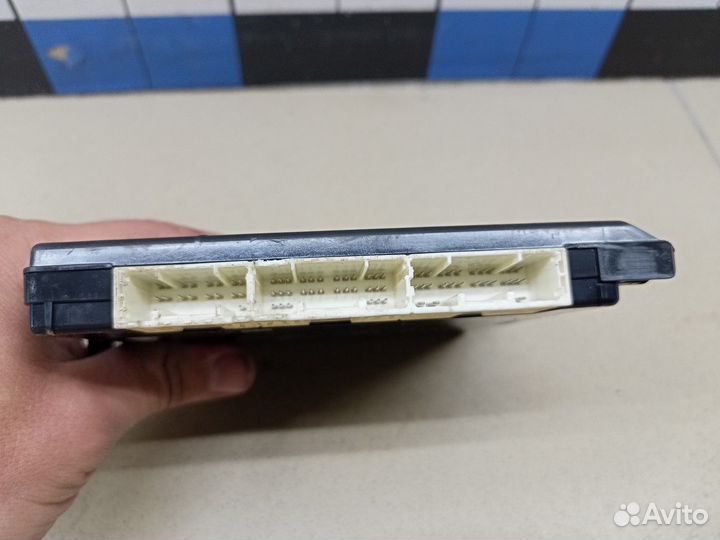 Блок электронный Land Cruiser (150) -Prado 2009