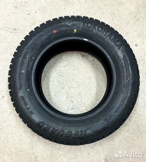 Yokohama Ice Guard IG55 215/65 R16 102T