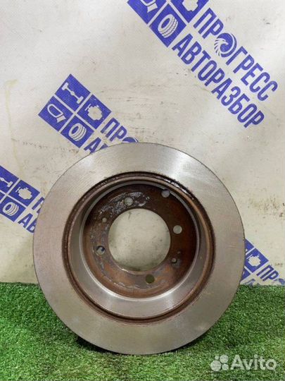 Тормозной диск задний правый Mitsubishi Legnum