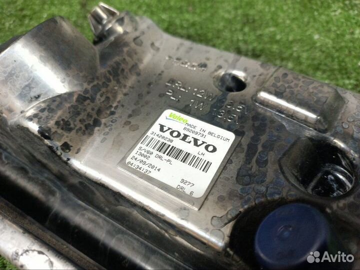 Дневной ходовой огонь передний левый Volvo S60