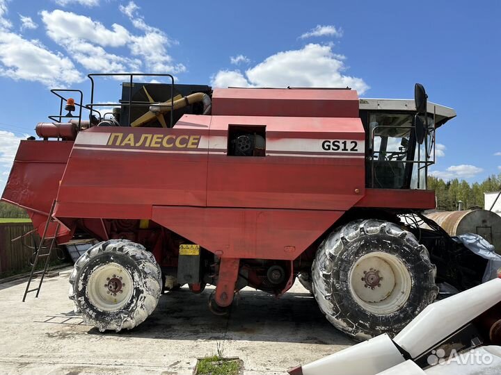 Комбайн Гомсельмаш КЗС-1218 (Палессе GS12), 2011