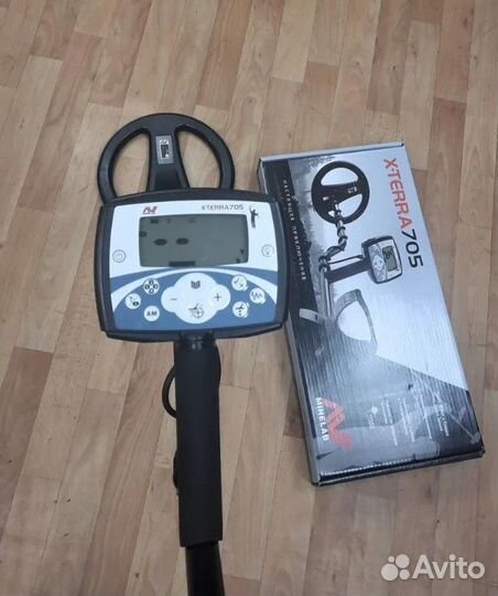 Металлодетектор Minelab X-Terra 705
