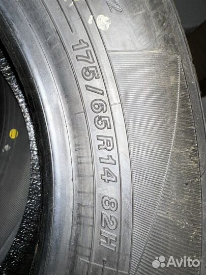 Yokohama BluEarth-ES ES32 175/65 R14 82H