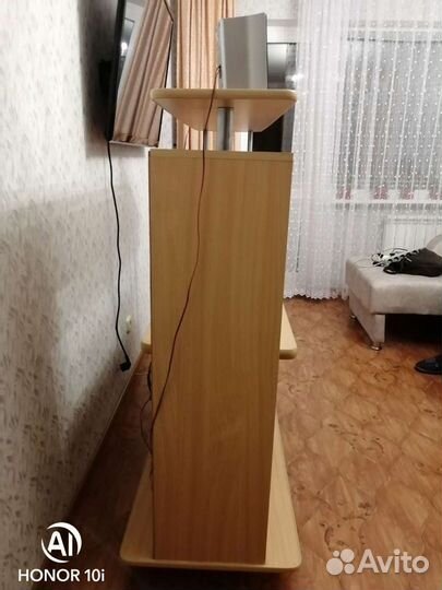 Тумба под телевизор 137/50/130