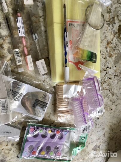 Для наращивания ногтей