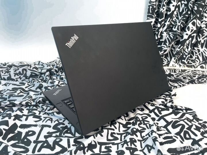 Ноутбук Lenovo с IPS экраном