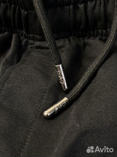 Шорты мужские ea7