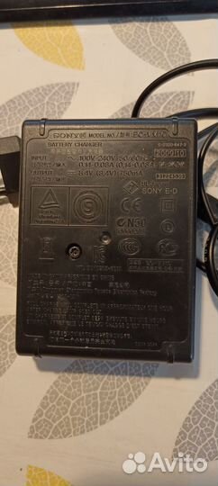 Зарадное устройство BC-VM10 для NP-FM500H