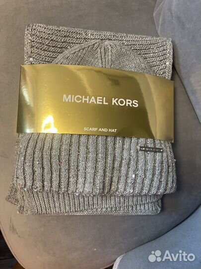 Шапка и шарф Michael kors