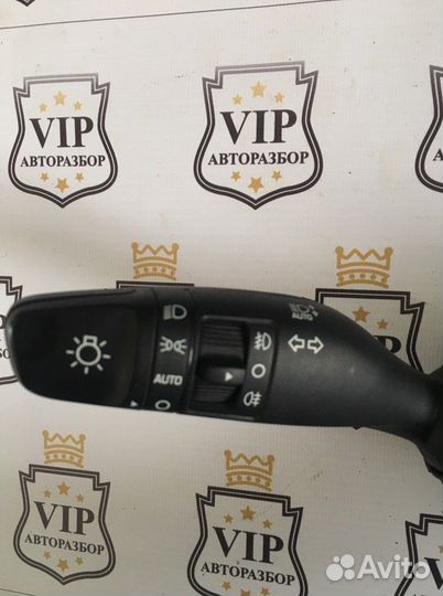 Подрулевые переключатели Hyundai Santa Fe 4 TM