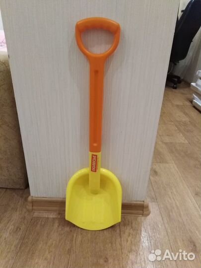 Детская лопата