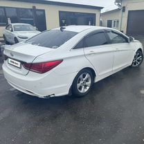 Hyundai Sonata 2.0 AT, 2010, 180 000 км, с пробегом, цена 720 000 руб.