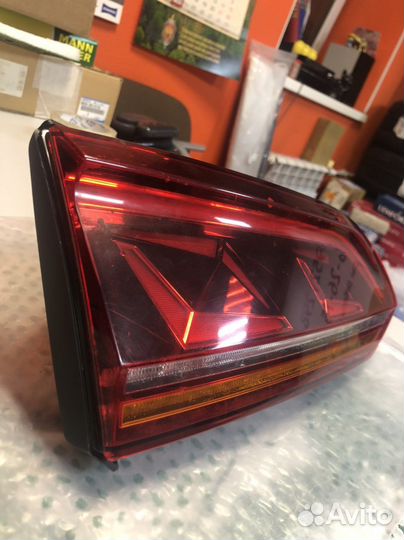 VW Touareg 3 (18-23) Фонарь задний левый внутрений