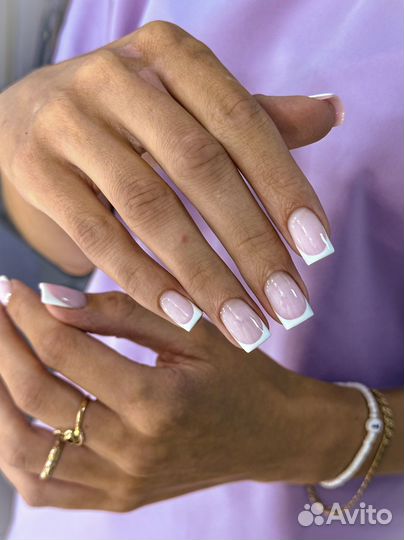 Маникюр, наращивание ногтей