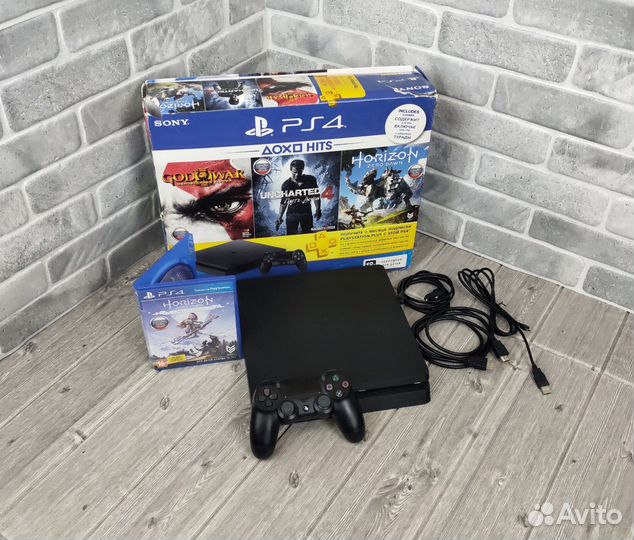 Sony Playstation 4 slim